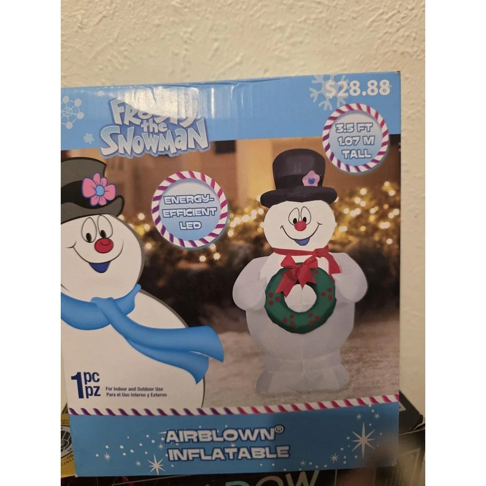 Gemmy decor indoor